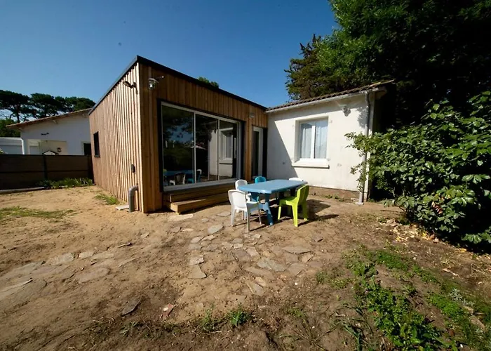 Maison Avec Jardin Arbore Et Calme Jard-sur-Mer